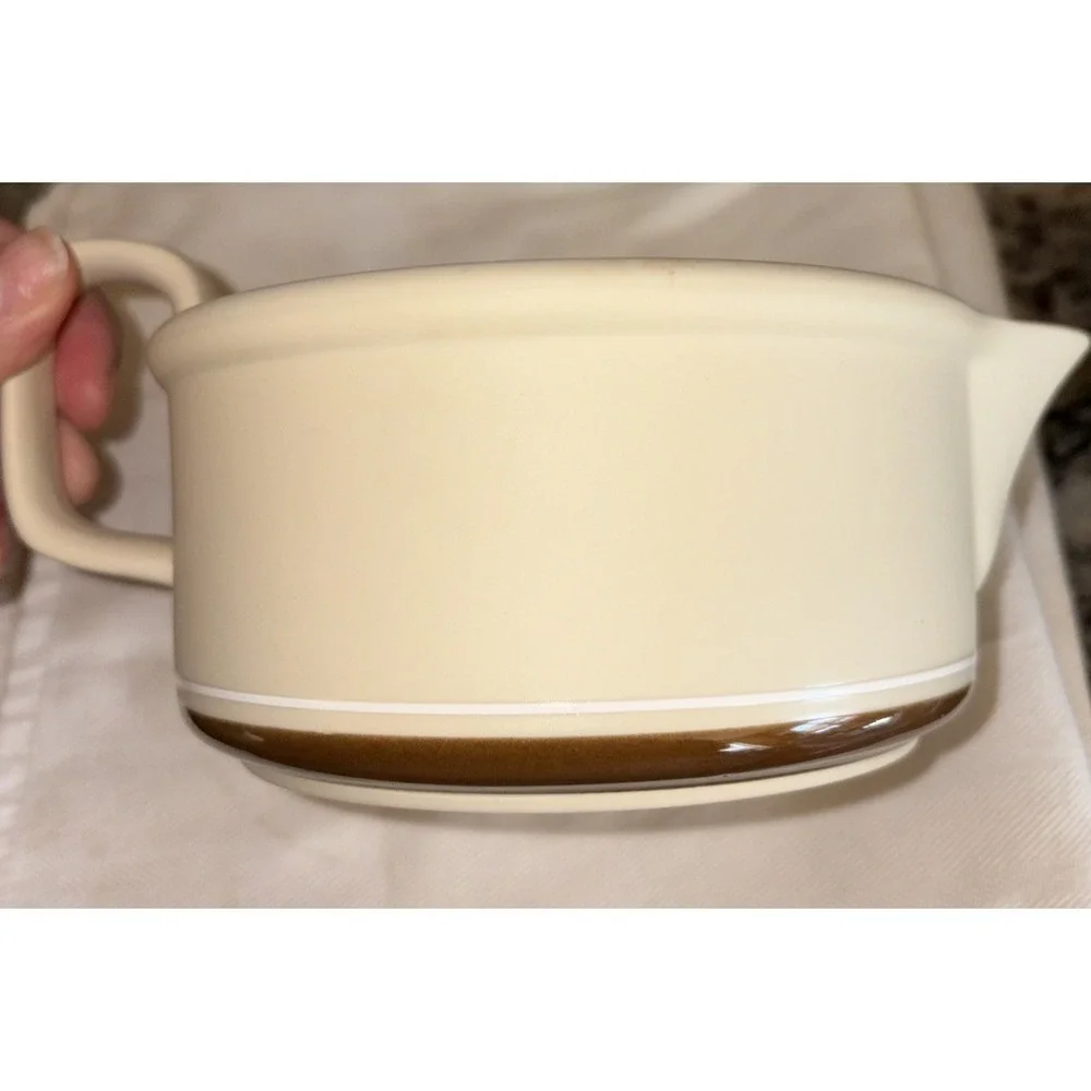 Vintage ARITA GENESIS BROWN‎ Japan 1970 Stonewear Beige With Handle Spout Soup